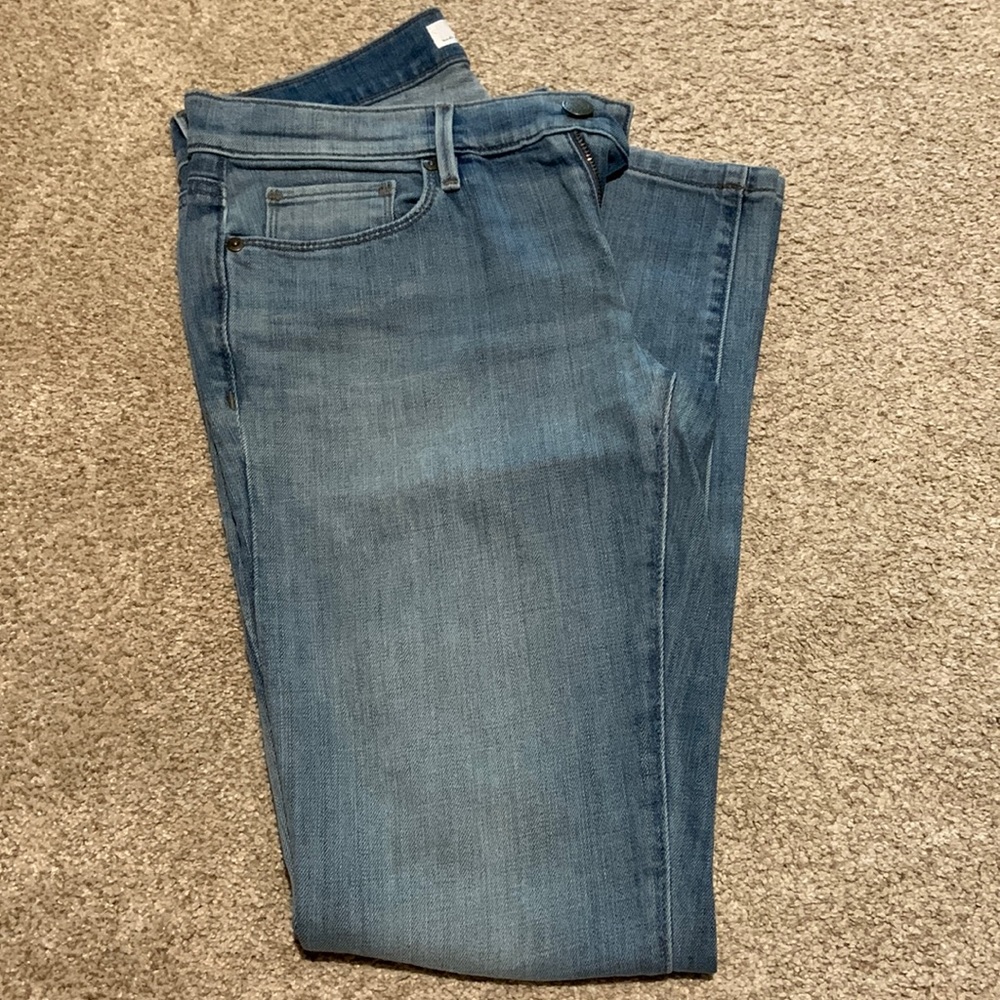Women’s Loft Relaxed Skinny Jeans